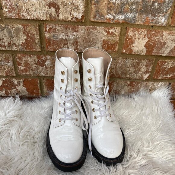 Stuart Weitzman White Glossy Lace-up Leather Ankle Combat Boots Size 7.5B - Picture 2 of 7